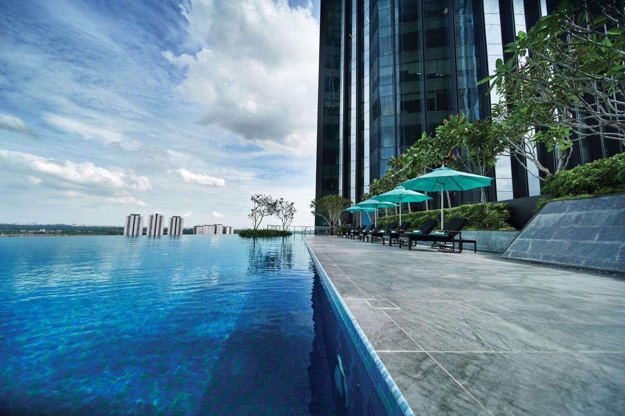 Doubletree By Hilton Shah Alam I-City エクステリア 写真